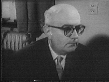 Theodor W. Adorno in einem TV-Beitrag aus dem Jahre 1958